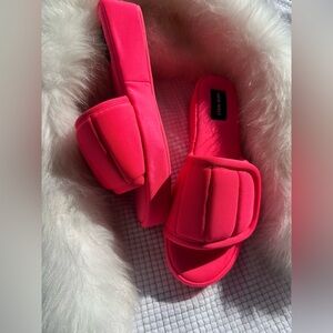 Nine West Pink Slippers Vibrant Comfort